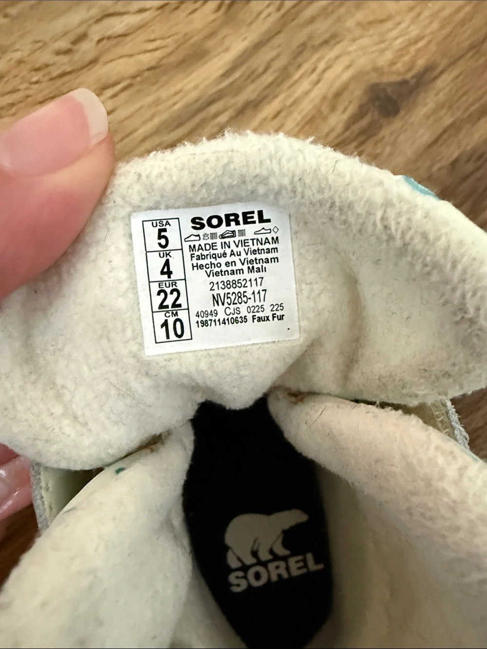 Sorel Baby Toddler Winter Snow Boots in Ivory with confetti print - size 5T